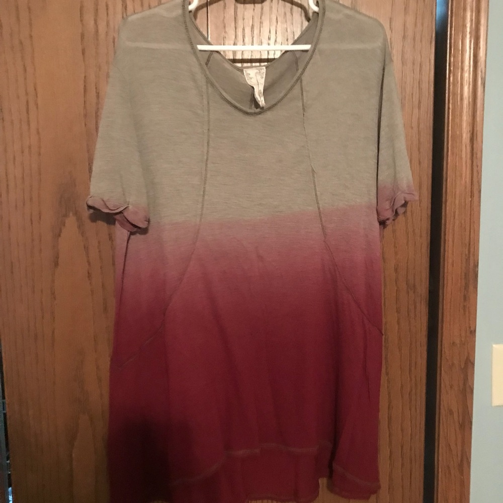 Ombré colored top